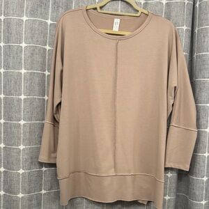 Spanx perfect length dolman tunic Women's Beige size Large
